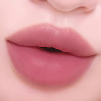 CLIO Hug Blur Tint 3.1g in 03 Precious Lavender Shade.