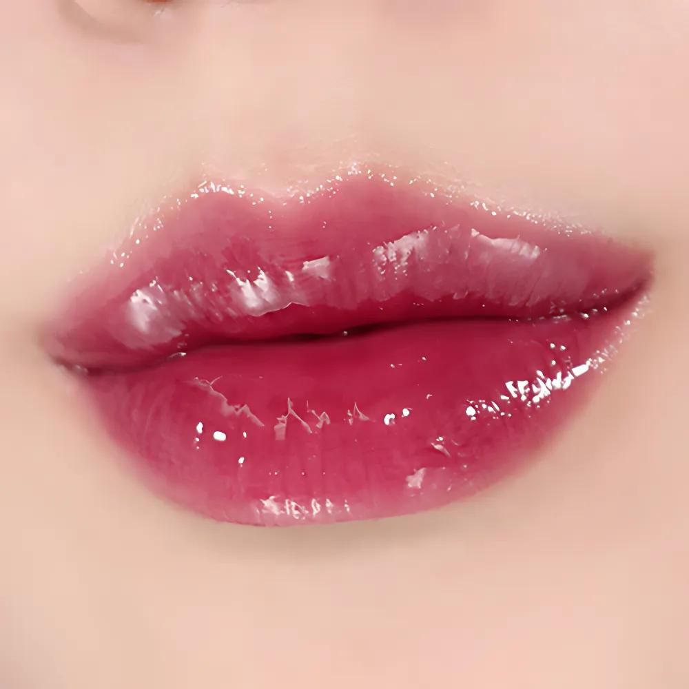 Sim;plain Dewy Volume Tint 3.5g in 08 Pressoplum Shade.