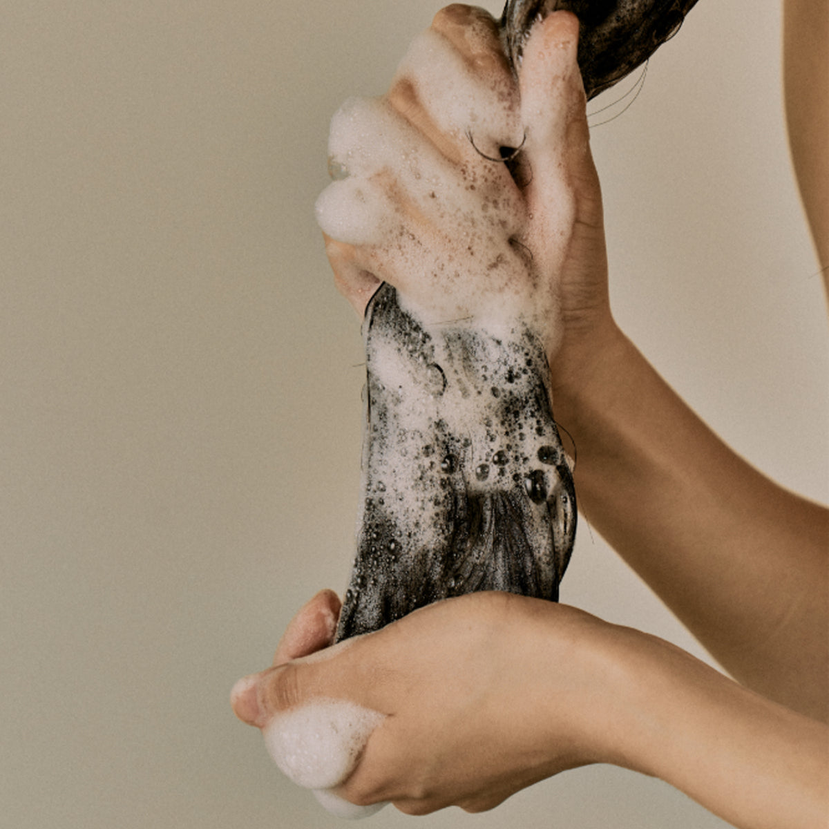 1950 Cape Woody Shampoo 300ml