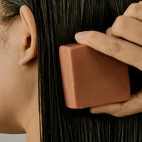 1950 Cape Woody Treatment Bar 90g