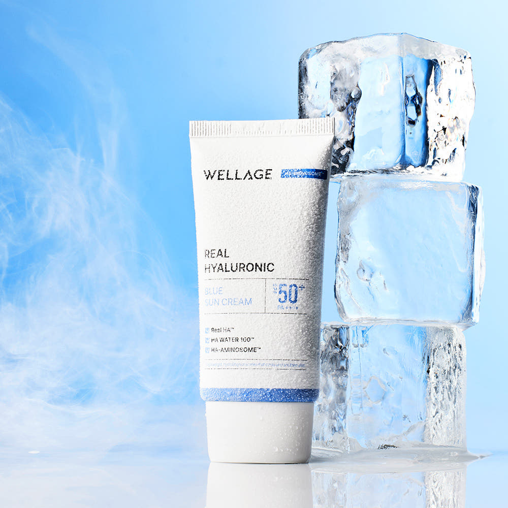 Wellage Real Hyaluronic Blue Sun Cream 50ml (SPF50+/PA++++) / Rapid Cooling Moisture Soothing (+2 Blue Ampoule Masks)