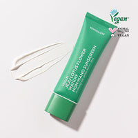 (Matt) KIWIGLOW Vegan Jeju Lotus Flower Watery Non-Nano Sunscreen SPF50+ PA++++ 50ml - DODOSKIN