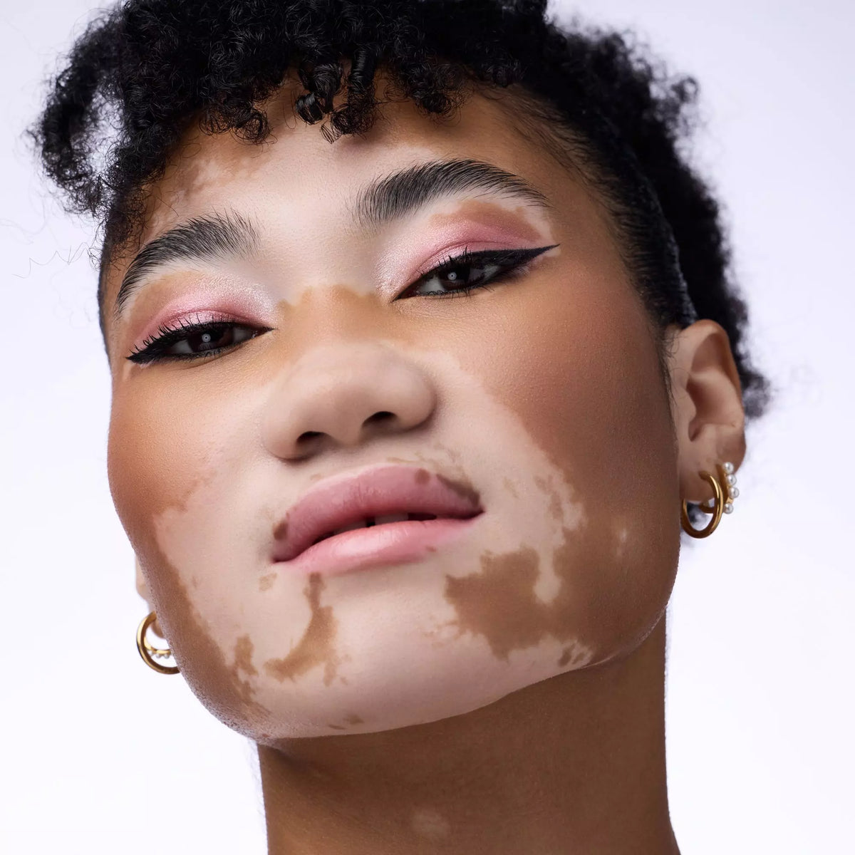 Catrice Tiny Treasures Eyeshadow Palette 4.2g (3 Colors)