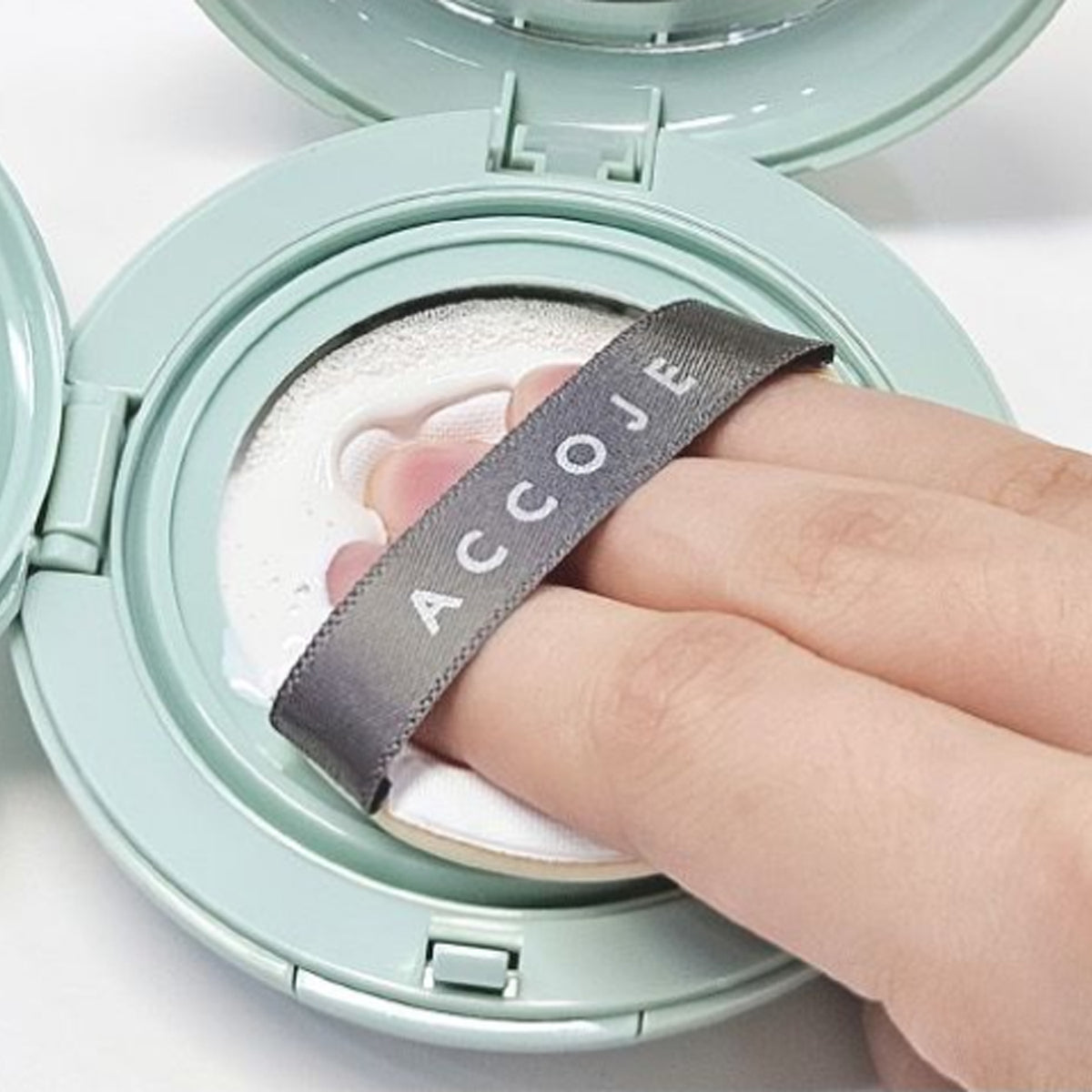 ACCOJE Protective Moisture Sun Cushion SPF 50+ PA++++ 17g