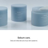Abib Sedum Hyaluron Pad Hydrating Touch 165ml*75 Pads: A 165ml pack of 75 pads infused with Sedum Hyaluron for moisturizing and refreshing the skin.