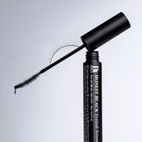 It helps prevent breakage while encouraging growth for a fuller, healthier look.