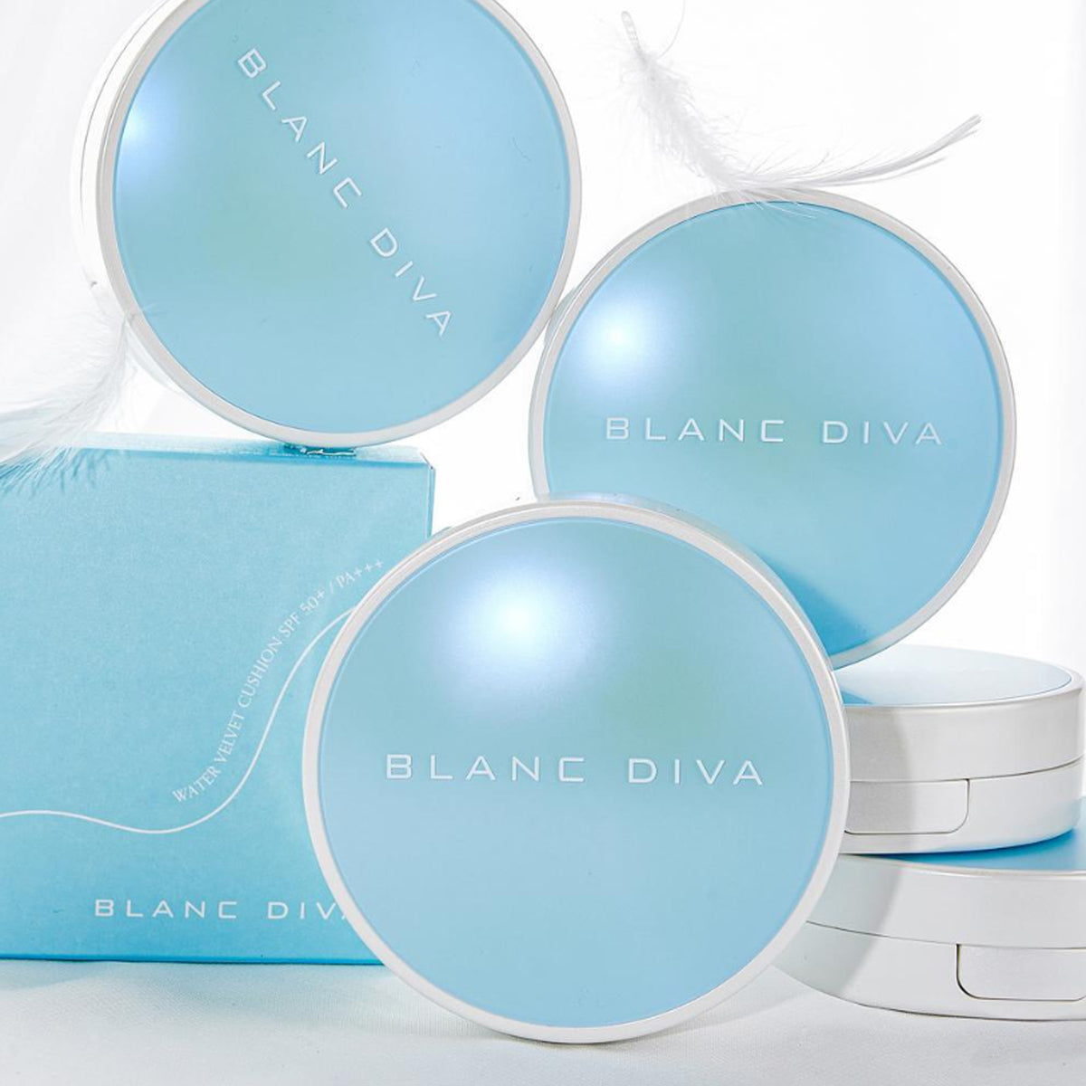 Blanc Diva Water Velvet Cushion 13G 3 tonos