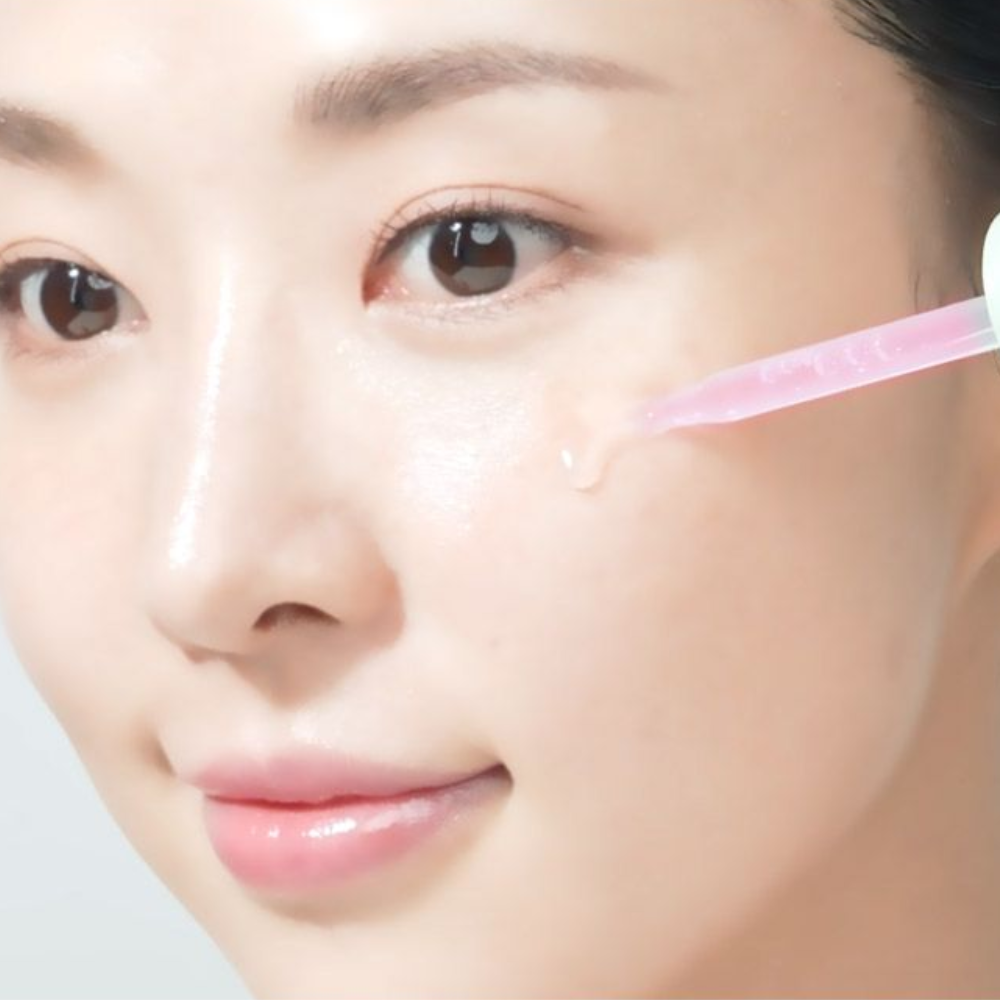 BeginS by JUNG SAEM MOOL Pink Guava Glutathione Trace Serum (5ml Trace Cream included)