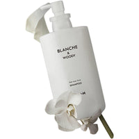 Labo-H para la pérdida de cabello alivio de cuero cabelludo Blanche y Woody Shampoo 400ml