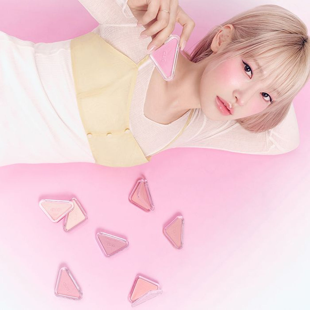 CLIO Essential Blush Tap 8 Colors