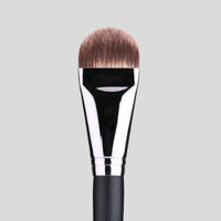 Courcelles Foundation Brush No. 22