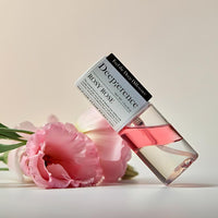 Ideal for on-the-go use, the 30ml size is perfect for carrying in your bag, allowing you to freshen up your hair and enjoy the elegant, floral scent anytime throughout the day.