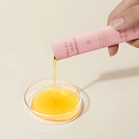 Ideal for daily use, each vial provides a concentrated dose of rejuvenating nutrients to support a smoother, firmer complexion.