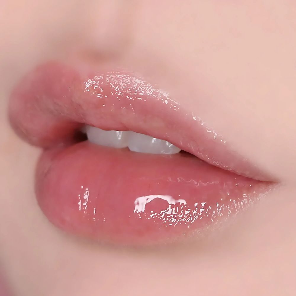 FEEV Hyper-Fit Color Balm 12g in Dew Drop Shade.