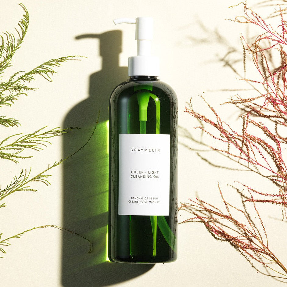 GRAYMELIN Green Light Cleansing Oil 400ml bottle, designed in green hues.