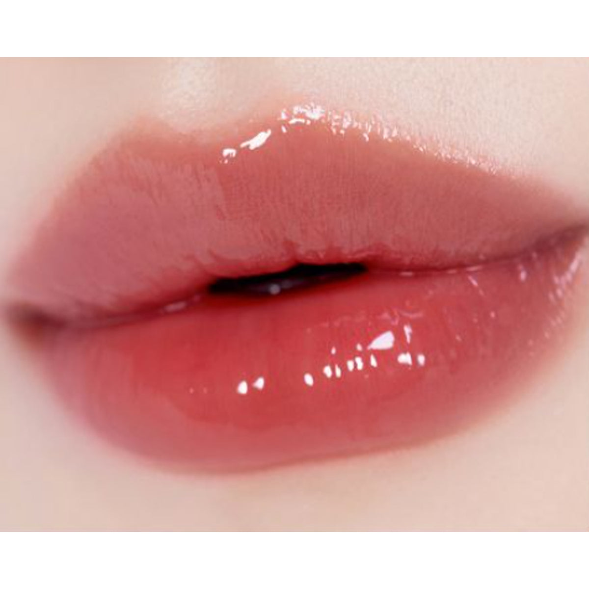 Gesgep Lip Glow 1.7g (3 Shades)