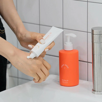 Craze Point Mountain Me Hand Sun Cream SPF20 PA ++ 50ml