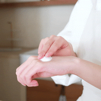 HEVE BLUE Salmon Caring Centella Cream 100ml