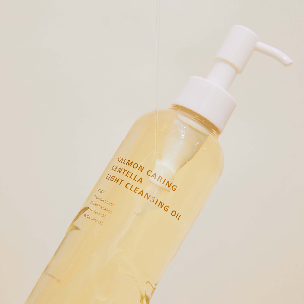 HEVE BLUE Salmon Caring Centella Light Cleansing Oil 250 ml