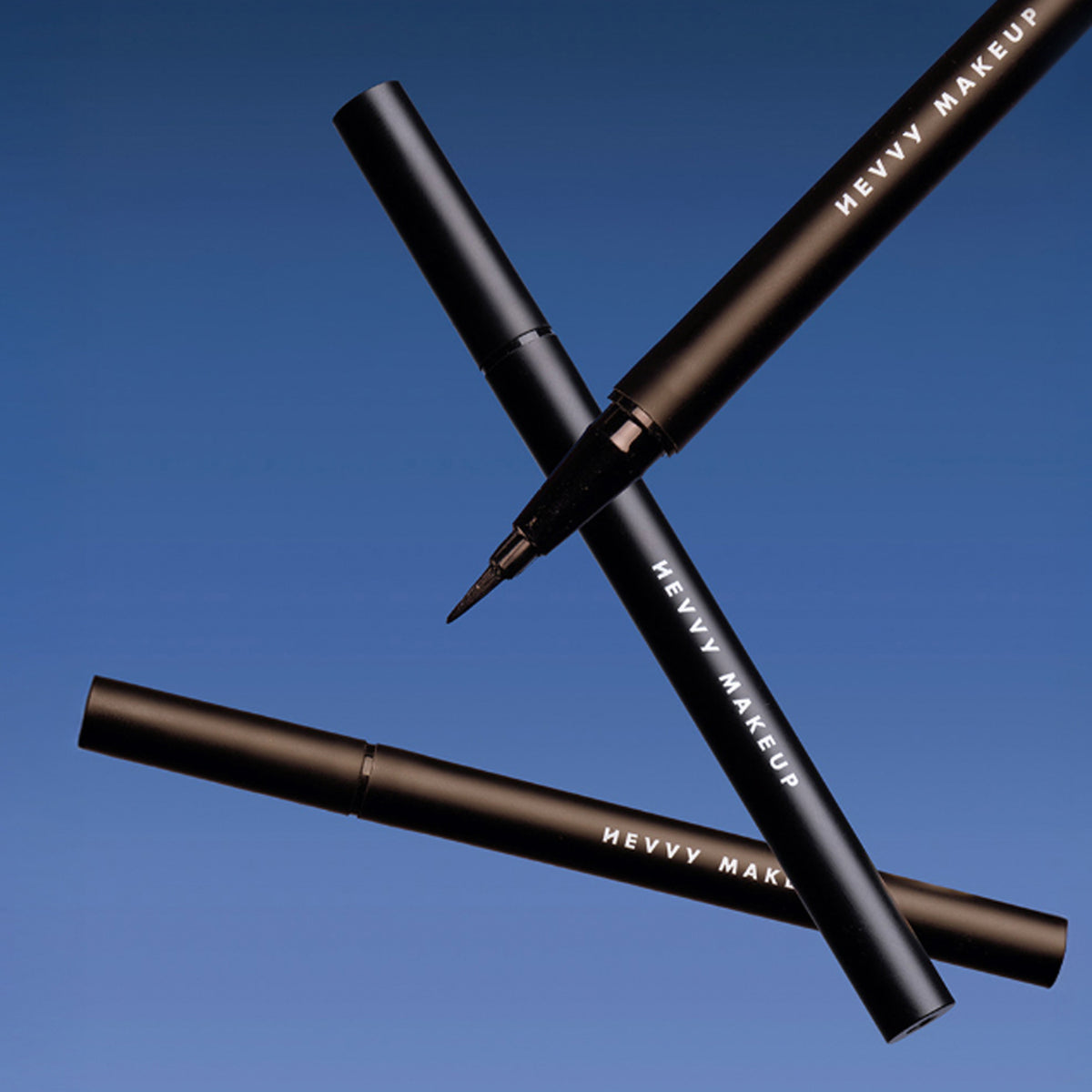 HEVVYMAKEUP Define Eyes Pen Liner 0.6g 2 Colors