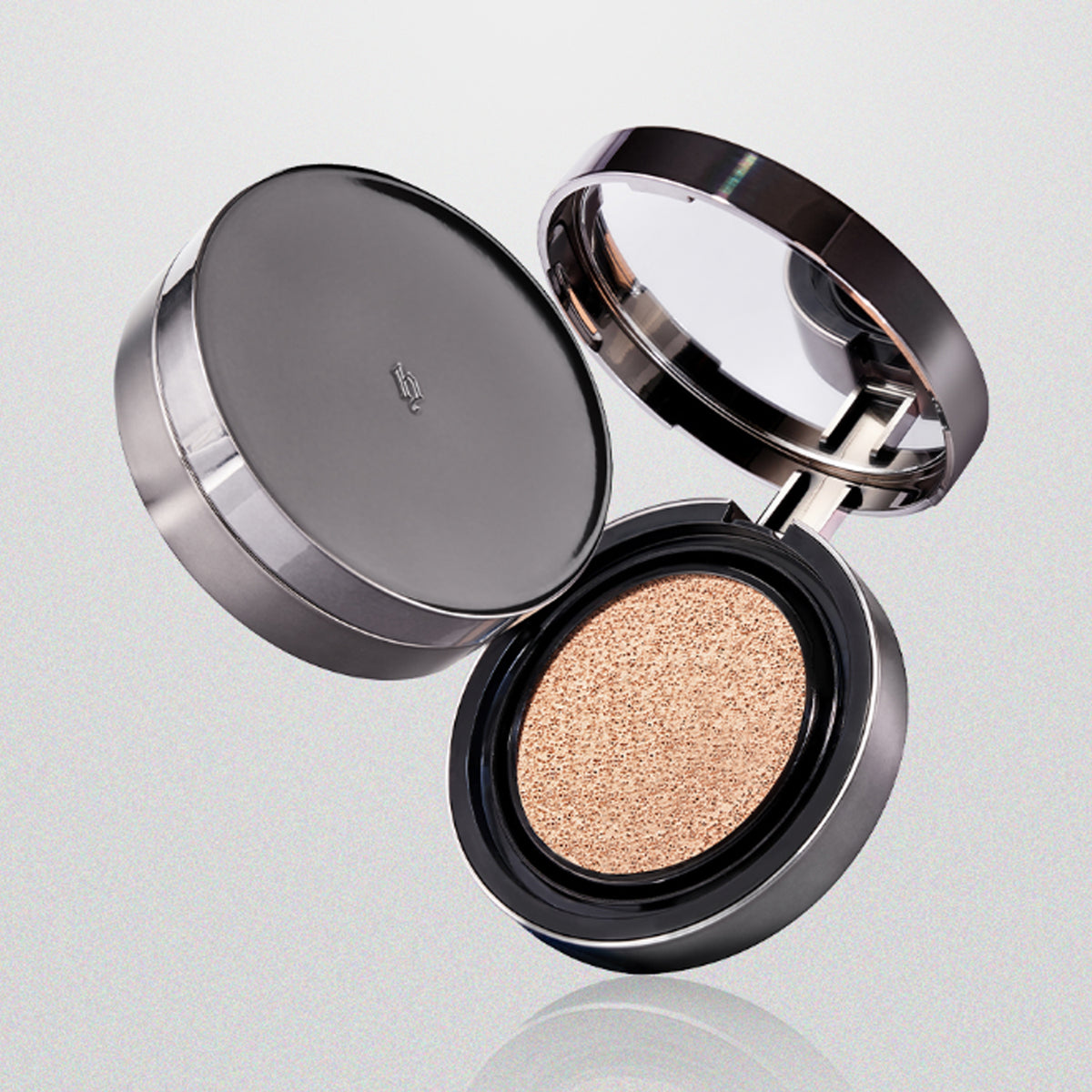 HEVVYMAKEUP Gleaming Skin Cushion V (Skin Fit) 10g SPF50++ PA++++ (+Refill Included) 2 Colors