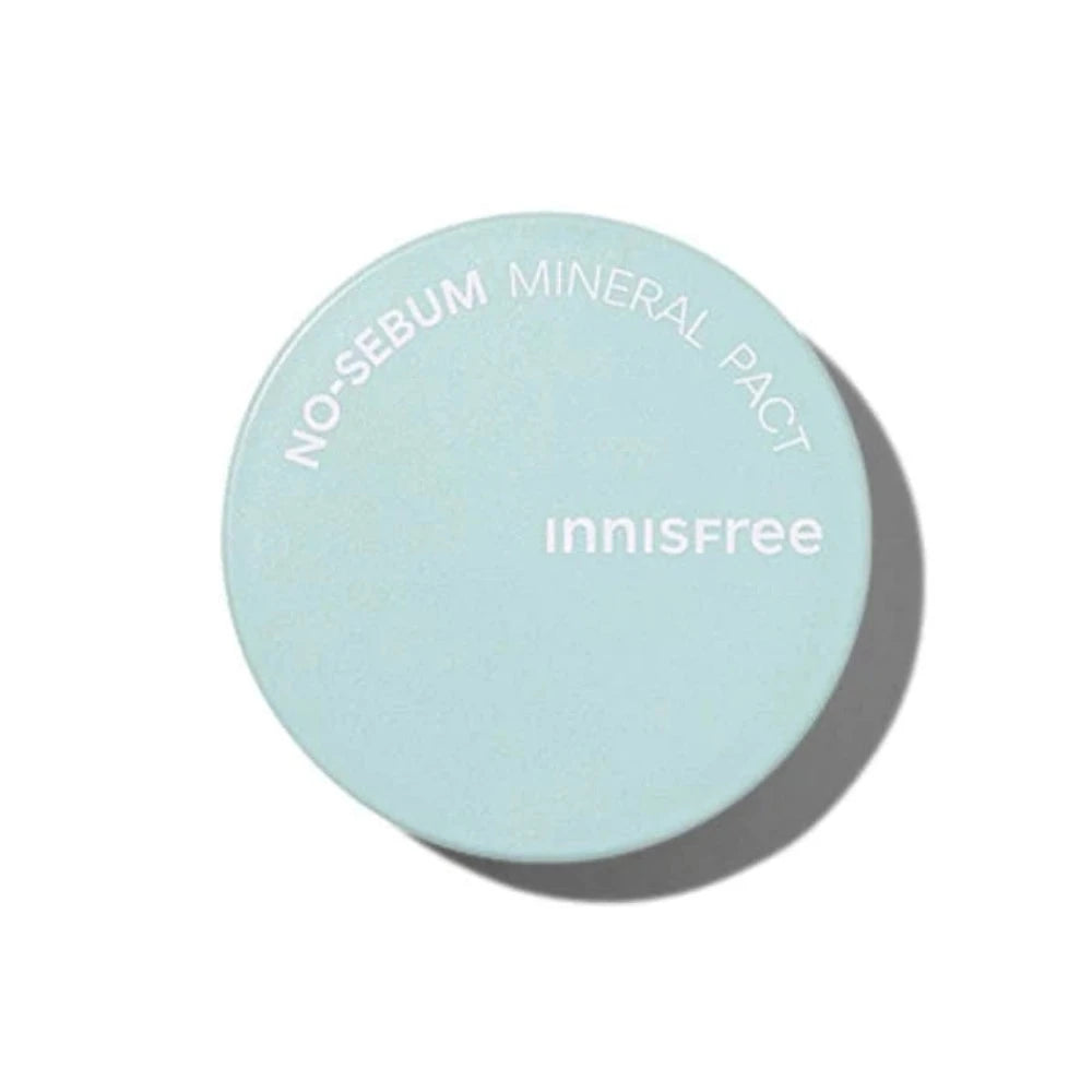 The Innisfree No Sebum Mineral Pact (8.5g) is a popular product designed to control oil and provide a matte finish to the skin.