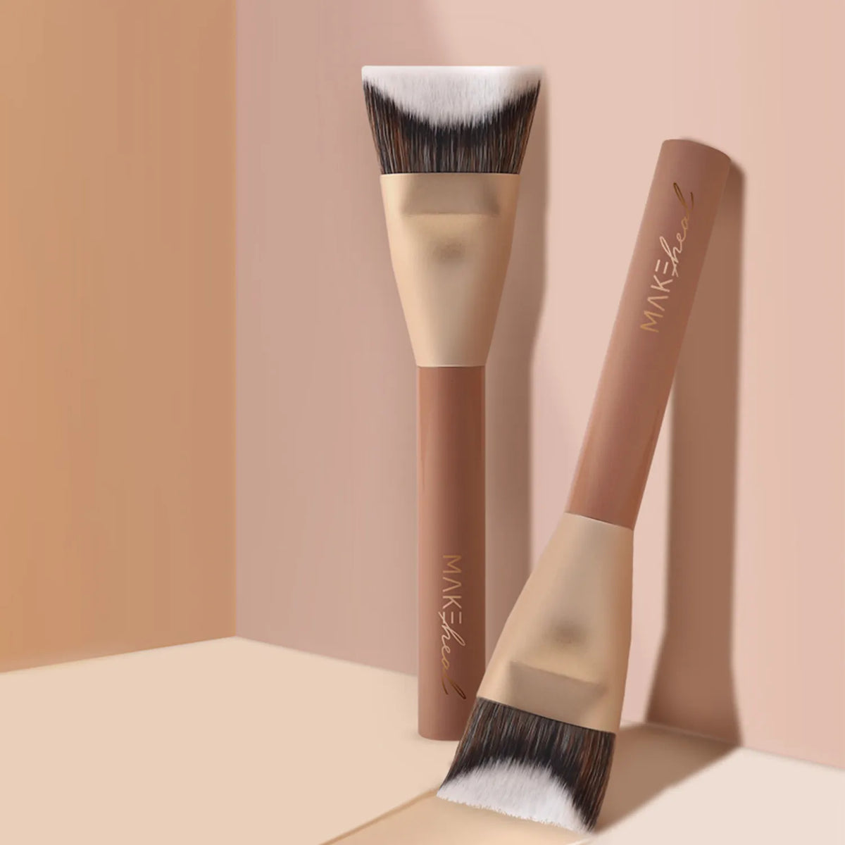 MAKEheel V-Cut Wide Brush