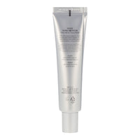 Offers deep hydration and nourishment to keep the skin around the eyes supple and smooth.