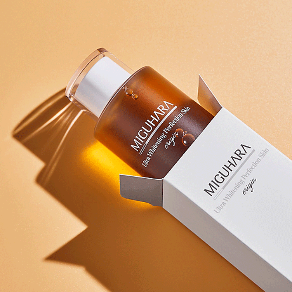MIGUHARA Ultra Whitening Perfection Skin Origin 400ml - Its large 400ml size makes it suitable for extended use, ensuring consistent results.