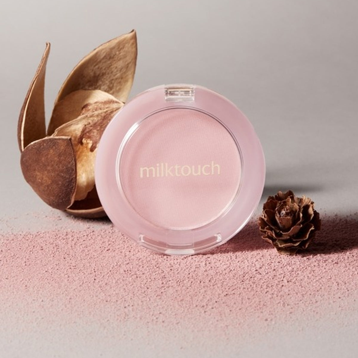 Milk Touch Tone On Blusher 3g 2 colors