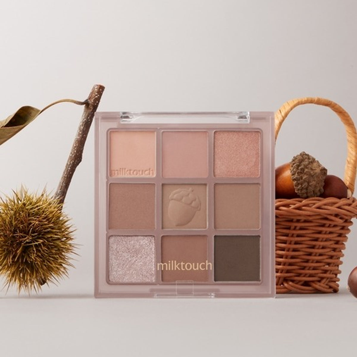 Milk Touch Tone On Shadow Palette 7.8g 3 colors