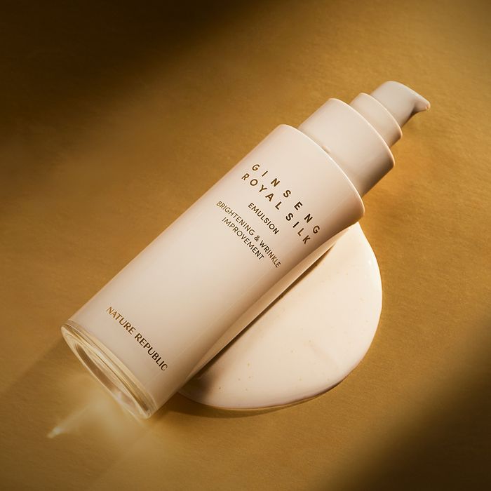 NATURE REPUBLIC Ginseng Royal Silk Skincare 2-Piece Set