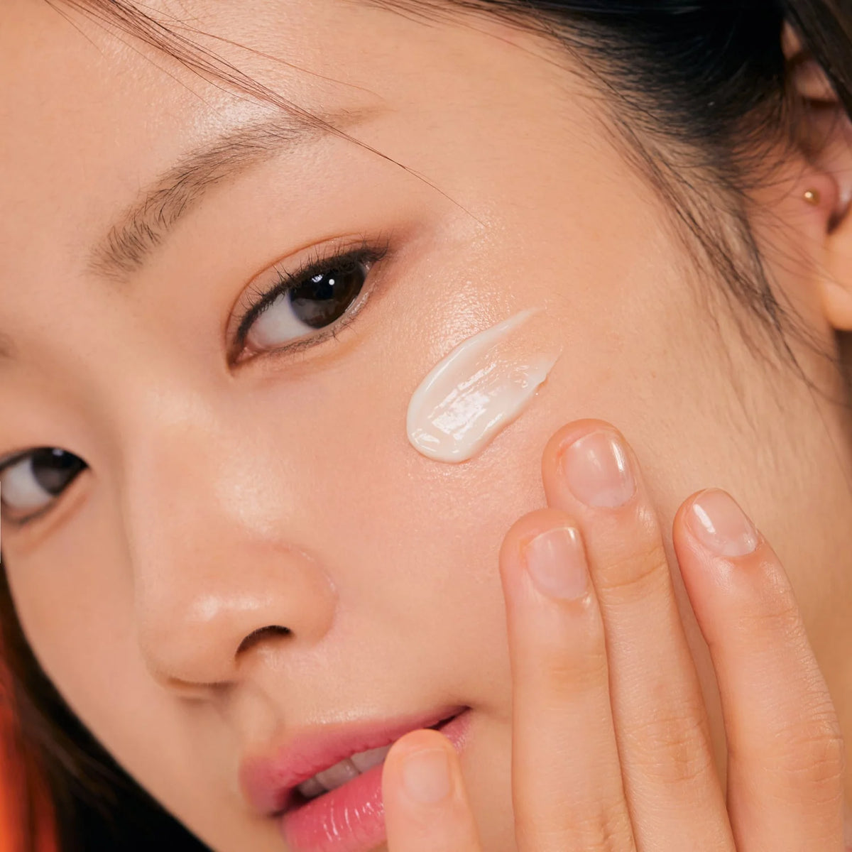 NATURE REPUBLIC Emulsión de tratamiento de té negro kombucha 130 ml