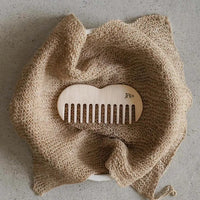 NOTDAM BANGJJA Brassware Apple-Comb Gua Sha peine con regalo de jeogori de cortesía