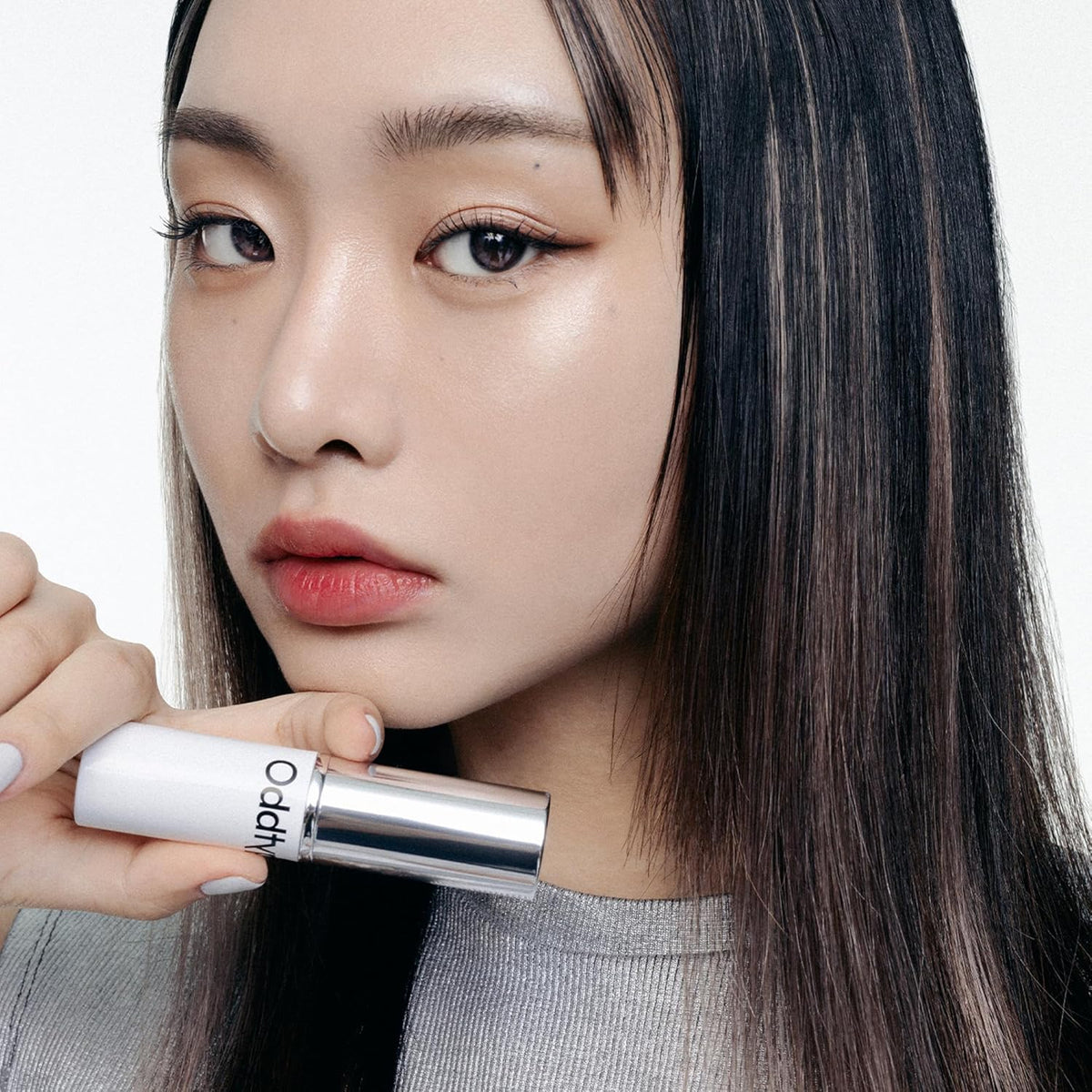 Oddtype Unveiled Skin Highlighter 11g 2 colors
