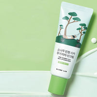 ROUND LAB Pine Soothing Cica Mineral Sunscreen SPF50+ PA++++ 40ml
