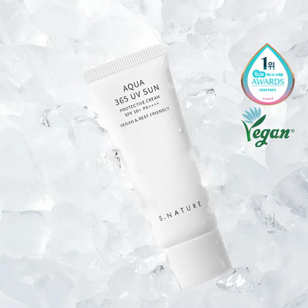 Whether you're outdoors or on the go, this gentle, eco-conscious sunscreen keeps your skin safe while protecting marine life.