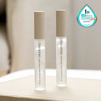Infused with a blend of potent ingredients, this lash ampoule works to hydrate and strengthen each lash from the root, preventing breakage and promoting natural growth.