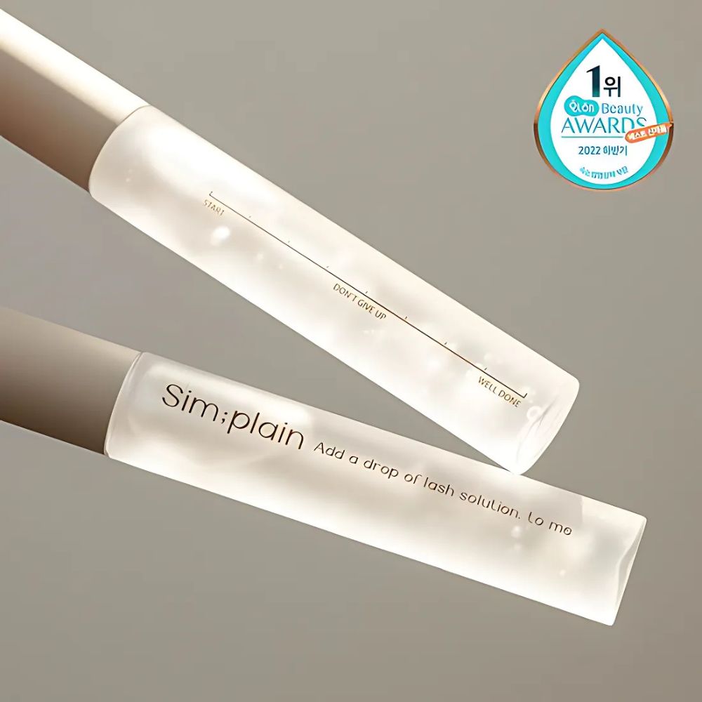Suitable for all lash types, this ampoule is ideal for those seeking to enhance their natural lashes without the need for extensions or falsies.