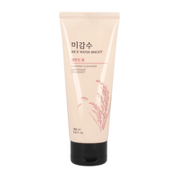 Helps to enhance the skin's radiance and even out skin tone.