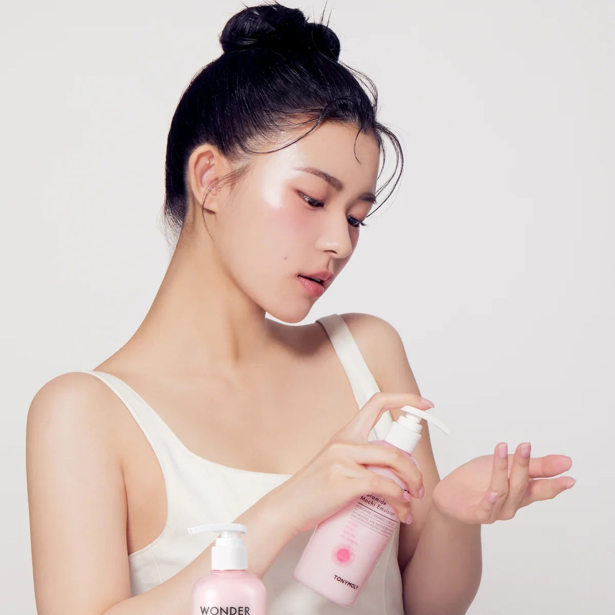 TONYMOLY Ceramide Mochi Emulsion 300ml