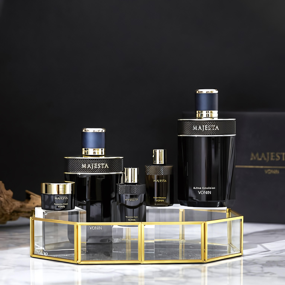 Vonin Majesta Recovery Fluid Set: A premium collection for skin recovery and hydration.