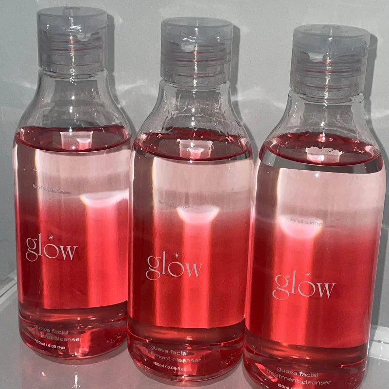 glow Guava Facial Cleanser 190ml