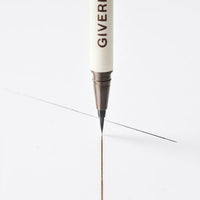 Giverny Milchak Brush Liner 0.6G