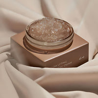 This cream is formulated with powerful ingredients that target sagging skin, fine lines, and wrinkles, helping to improve skin elasticity and texture.