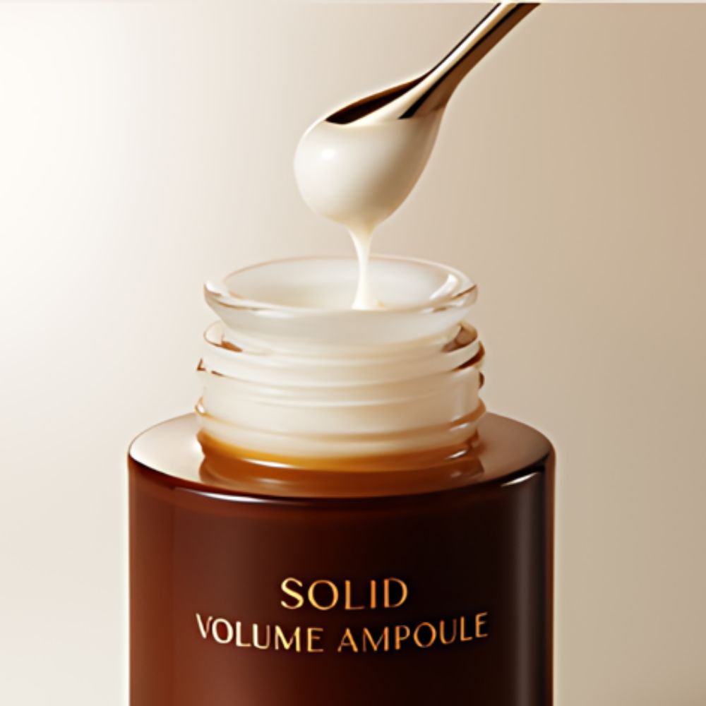 Formulated with powerful active ingredients, this ampoule targets areas of the skin that need extra plumping and firming, helping to reduce the appearance of fine lines and wrinkles.