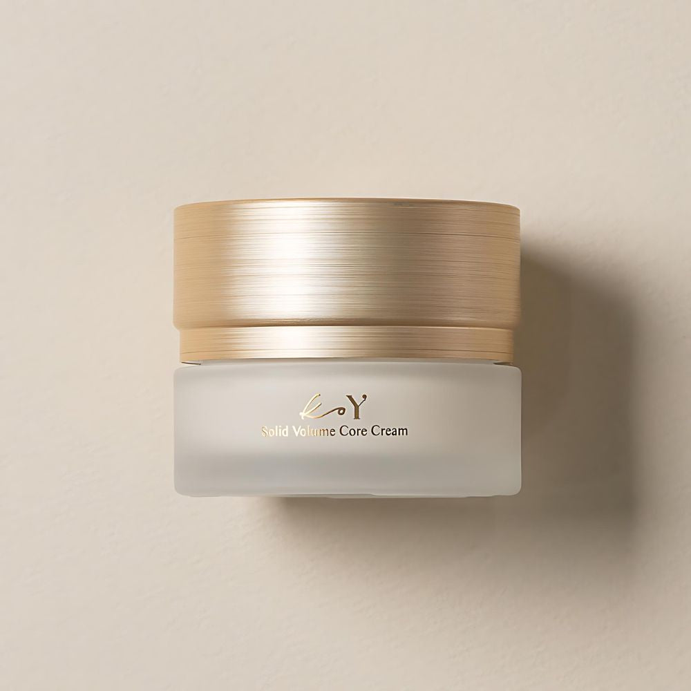 Encased in an elegant, minimalistic jar, this cream features a dense yet smooth texture that melts into the skin upon application.