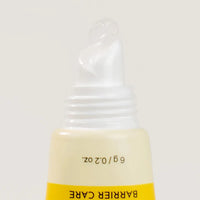 ongredients Skin Barrier Calming Lip Essence 6g