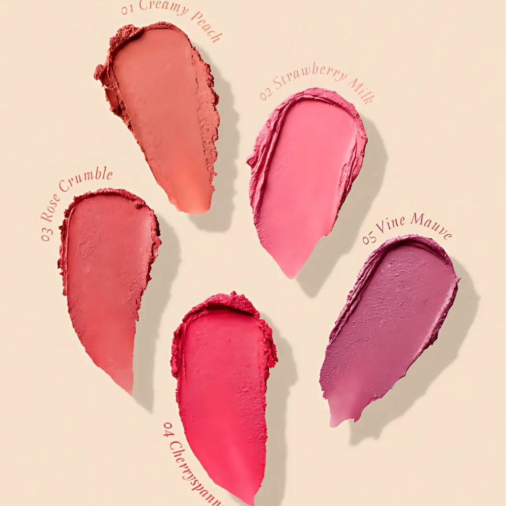 Choose from 5 flattering shades that complement a wide range of skin tones, and enjoy the smooth, luxurious feel of the SAEM Saemmy's Crema Velvet Lipstick for a flawless lip look every time.