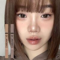 Its creamy, blendable texture glides smoothly onto the skin, allowing for easy blending and a seamless finish.